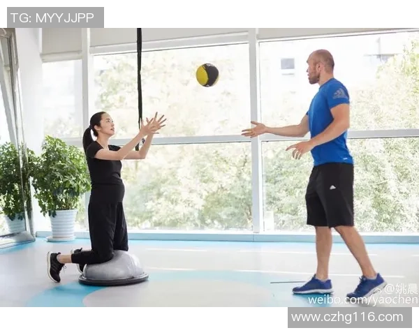 足球明星的健身秘诀揭秘如何保持巅峰状态与超强体能 足球明星的健身秘诀揭秘如何保持巅峰状态与超强体能